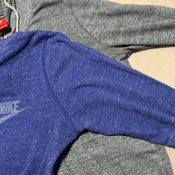 Super-thin Nike Zip-up Hoodies, 2pk, Medium - Picture 6 of 10